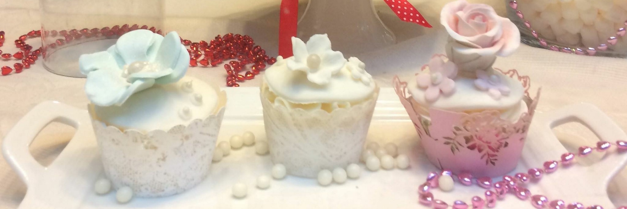euorpecakes-cupcakes-weddingcakes